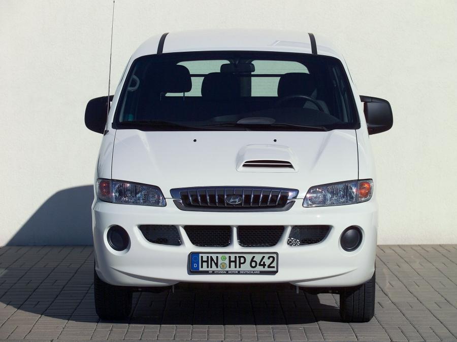  Hyundai H-1 Van 1997 года  (фото 11 из 16)